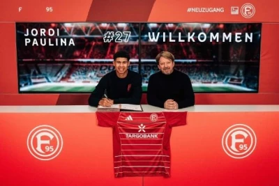 "Borussiya" Kurasao millisinin üzvü Xordi Paulinanı "Fortuna"ya satdı