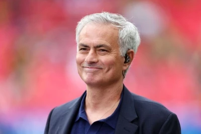 Rui Kosta Joze Mourinyonun "Benfika"dakı maaşını açıqladı