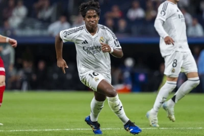 Hendrik "Lion"da icarə əsasında çıxış edəcək