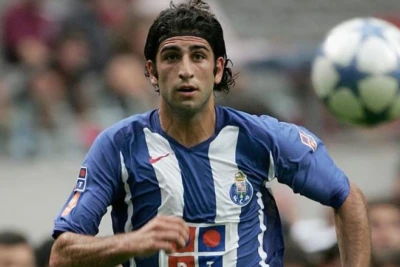 Niderlandda Oynamış Futbolçu: "Qarabağ" "Ayaks"ı Məğlub Edə Bilər