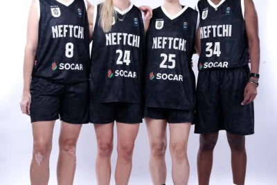 "Neftçi" Manilada Dünya Seriyasının yarımfinalında!