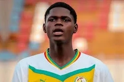 "Liverpul" 17 yaşlı Mor Ndiaye ilə müqavilə imzaladı