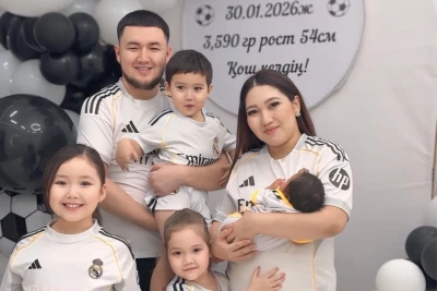 Qazaxıstanlı bloqerlər oğullarına qeyri-adi ad qoydular: Urazalı Ronaldo