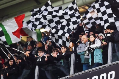 ‘Juventus’ azarkeşlərinin sükuta riayət etməməsi üçün cərimələndi