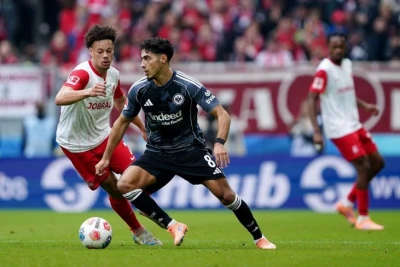 Bundesliqa: "Frayburq" - "Ayntraxt" oyunu heç-heçə başa çatıb (2:2)