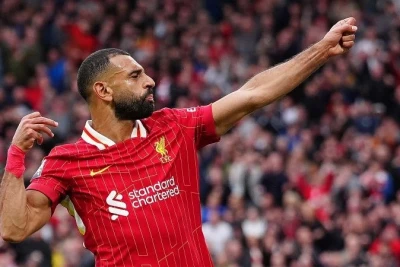 Salah “Liverpul”un tarixinə düşdü