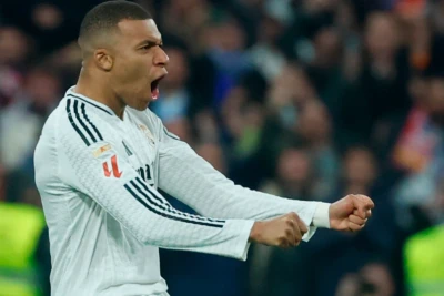 Kilian Mbappe tarixi rekorda imza atıb