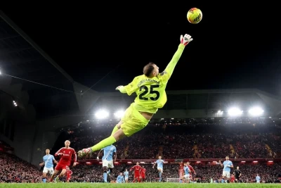 "Mançester Siti" Premyer Liqada ilk hissələrdə keçilməzdir