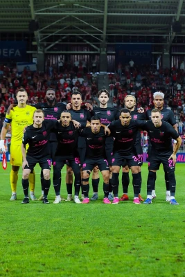 Sabah komandası Manchester United ilə çarter reysi üçün İngiltərəyə yola düşür