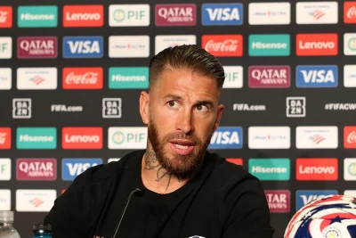 Serxio Ramosun "Mançester Yunayted"ə keçidi ilə bağlı ziddiyyətli məlumatlar