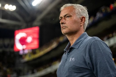 Joze Mourinyo "Fənərbağça"dan ayrılacağı təqdirdə milli komandaya başçılıq edə bilər