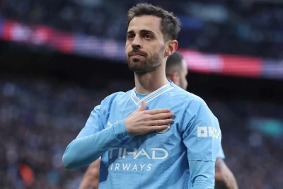 "Benfika" "Mançester Siti"nin oyunçusu Bernardo Silvanı transfer etmək istəyir