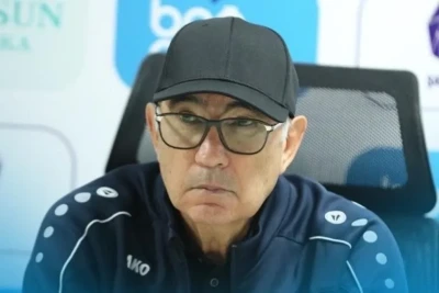 Kurban Berdıyev: "Əvəzetmələrdən sonra təşəbbüsü əldən verdik"