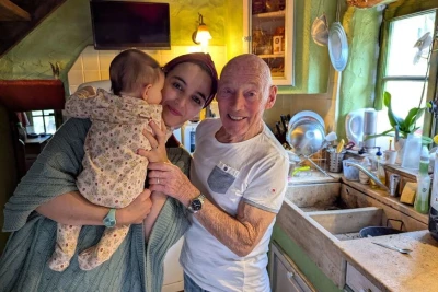 91 yaşlı marafonçu Pyer Sable yeddinci dəfə ata oldu