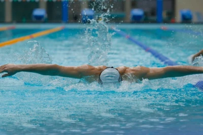 "Üzgüçülük hamı üçün" yarışı başlayır