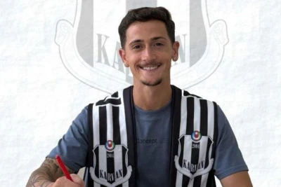 "Karvan" Yevlax Portuqaliyalı yarımmüdafiəçi Vitor Roşanı transfer edib
