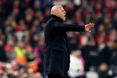 "Liverpul" Premyer Liqada 2015/16 mövsümündən bəri ilk dəfə 10 məğlubiyyət yaşadı