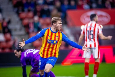 İspaniya Kral Kuboku: "Valensiya" "Sportinq Xixon"u məğlub etdi, "Real Sosyedad" isə "Eldense" üzərində çətin qələbə qazandı