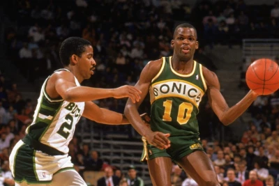 9 Noyabr 1989: NBA-da Beş Overtaymlı Əfsanəvi Dözümlülük Savaşı