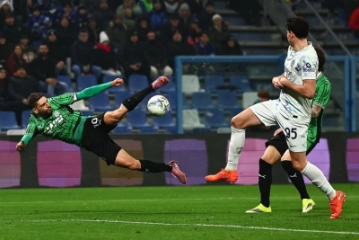 Seriya A: "İnter" "Sassuolo"nu darmadağın etdi, "Leççe" "Udineze"ni, "Parma" isə "Bolonya"nı məğlub etdi