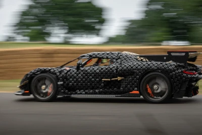 LEGO və Koenigsegg şirkətləri sürət rekordu vurub