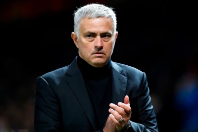 "Fənərbağça"nın baş məşqçisi Joze Mourinyo əməliyyat olunub