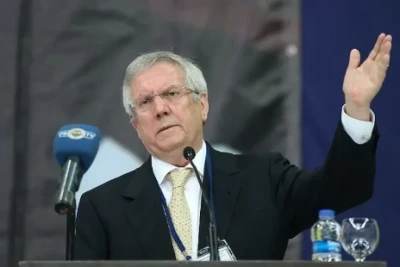 Aziz Yıldırımdan Hakan Safiyə birləşmə təklifi