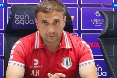 Azer Haşimov, "Karvan-Yevlah"ın "kara çizgide" olmasına değindi