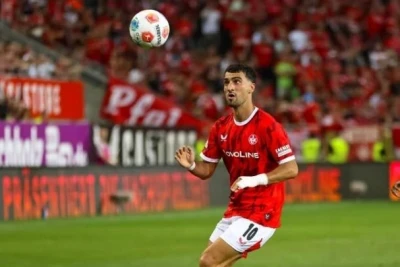 "Kayzerslautern" "Bohum"a məğlub oldu, Mahir meydana sonradan daxil oldu