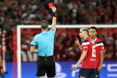 Etan Mbappeni UEFA Çempionlar Liqasında 3 oyunla diskvalifikasiya etdi