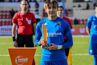 "Kəpəz"in futbolçusu Ohori "Ayın qolu"na görə mükafatlandırıldı