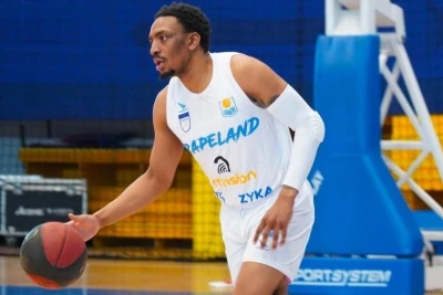 "Sərhədçi" amerikalı basketbolçu Xari Brodveylə müqavilə imzalayıb