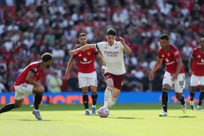 "Arsenal" "Mançester Yunayted"i səfərdə məğlub edib