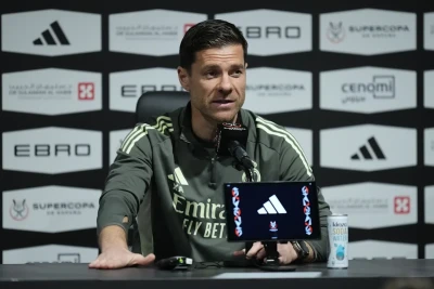 Xabi Alonso "Atletiko" ilə oyunda təzyiq altında