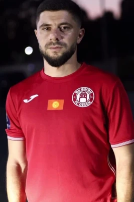 Orxan Əliyev "Ozgon" klubu ilə müqavilə imzaladı