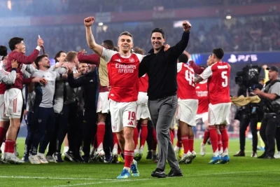 İPL-də çempionluq yarışı: "Arsenal" və "Mançester Siti"nin 37-ci tur sınaqları