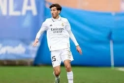 "Real"ın m&uuml;dafiə&ccedil;isi Rafael Obrador "Benfika"ya transfer olundu