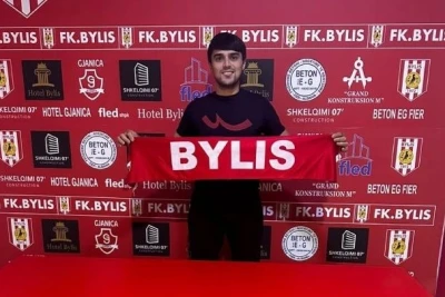 Amil Yunanov Albaniya klubundan niyə ayrılıb? - Meneceri açıqladı