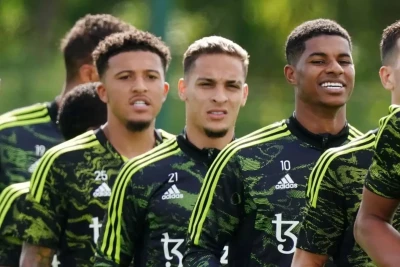 "Manchester Yunayted" 4 futbolçu ilə yollarını ayırır