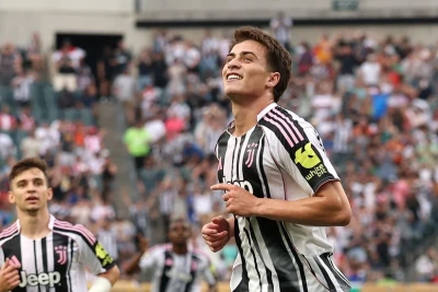 "Yuventus" Kenan Yıldız ilə yeni müqavilə imzalayır