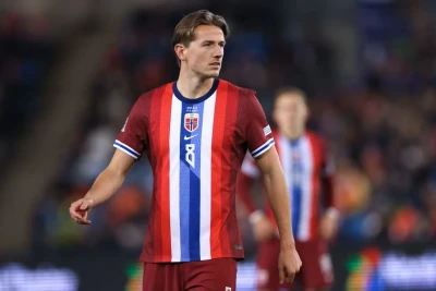 Mançester Yunayted Sander Berge ilə maraqlanır