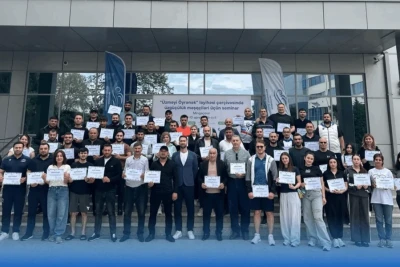 "Üzməyi Öyrənək" layihəsi üzrə məşqçi seminarı yekunlaşıb