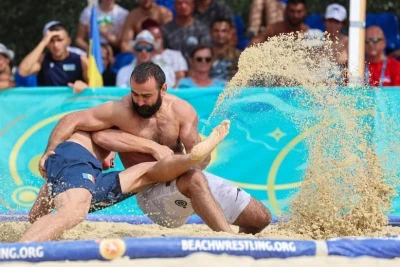 UWW Azərbaycanda çimərlik güləşinin inkişafını və uğurlarını yüksək qiymətləndirib