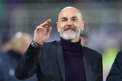 "Fiorentina" Stefano Pioli ilə vidalaşdı