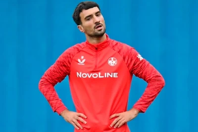 Mahir Emreli "Kayzerslautern"də qalmaq qərarına gəlib