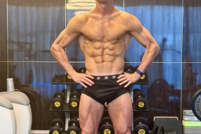 40 yaşlı Ronaldo ideal fiziki forması ilə "Instagram"ı silkələdi - FOTO