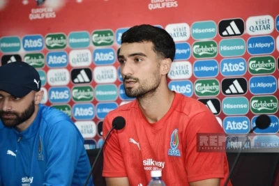 Mahir Emreli "Kayzerslautern"dəki vəziyyətdən narazıdır: "Mənə qarşı olunan hərəkətlər Almaniyanın futbol mentalitetinə yaraşmır"