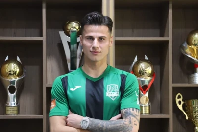 Azərbaycanlı futbolçu qələbənin iştirakçısı oldu
