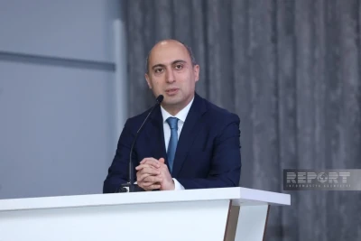 Emin Əmrullayev: Azərbaycan qız basketbol millisi Avropa çempionatında tarixi qələbə qazandı