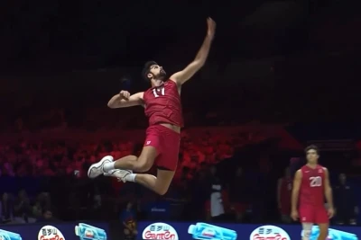 ABŞ-li voleybolçu 134 km/saatlıq superservislə Heyns diqqət çəkib